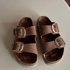 BIRKENSTOCK BIG BUCKLE